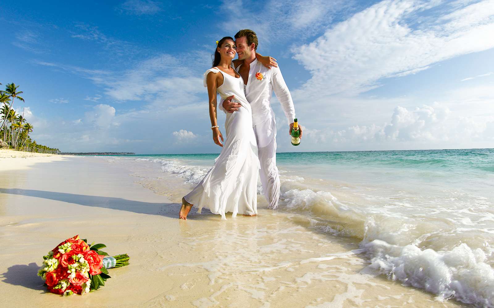 Желаю океана любви. Свадьба на берегу моря. Свадьба у океана. Красивая свадьба на море. Свадьба на острове.